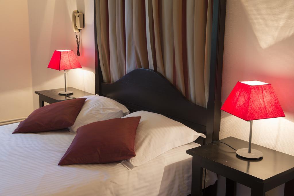 Hotel Saint-Martin Bovigny Bagian luar foto